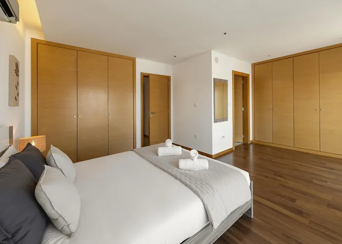 Atlantic Panoramic Salir de Porto